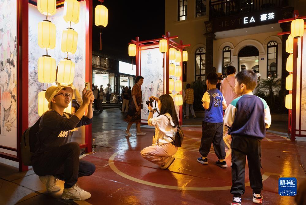 皇冠电玩城